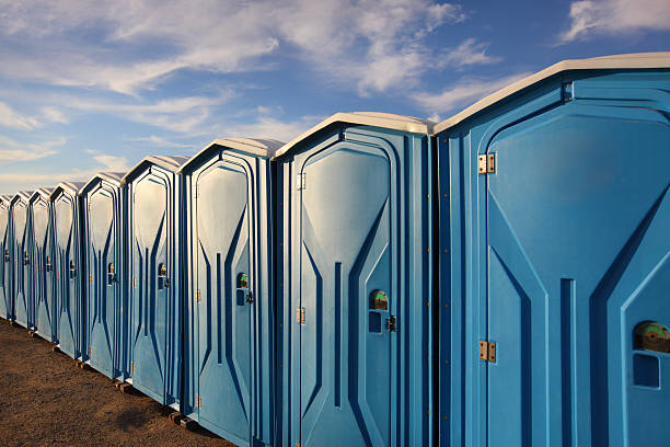 Best Event Portable Toilet Rental  in La Crosse, WI